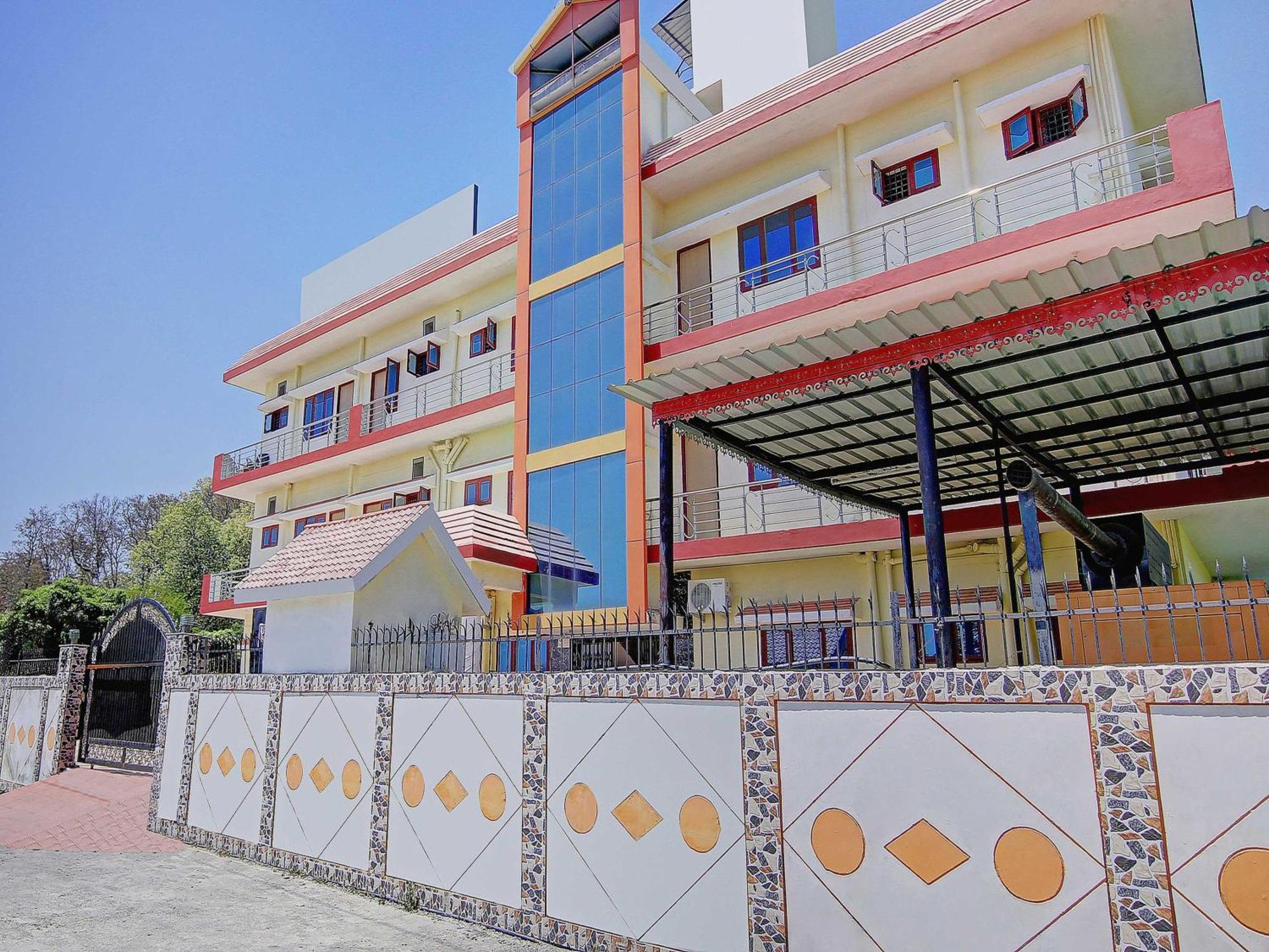 Home 78802 Balaji Bhawan Jhajra Exterior photo