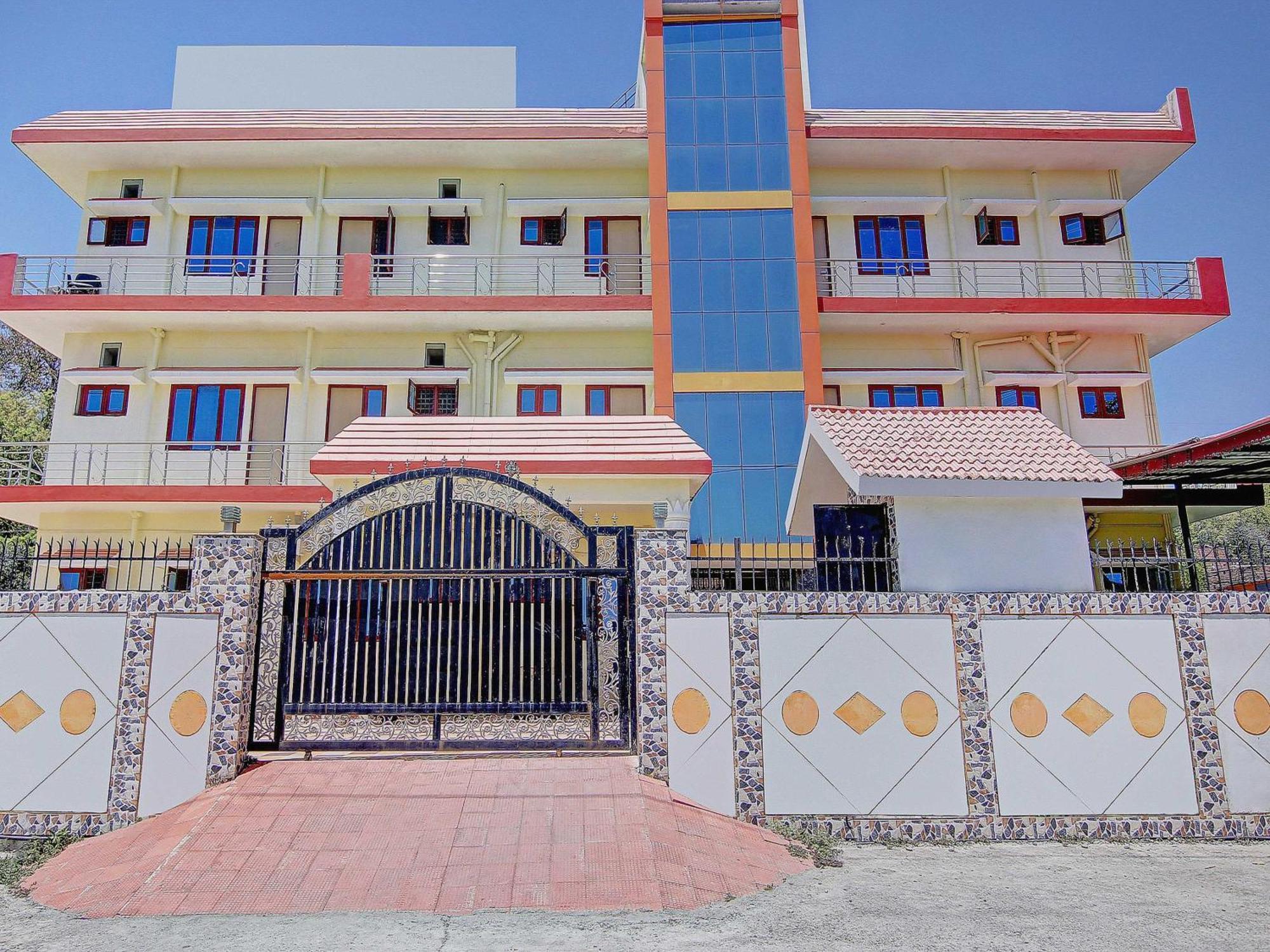 Home 78802 Balaji Bhawan Jhajra Exterior photo