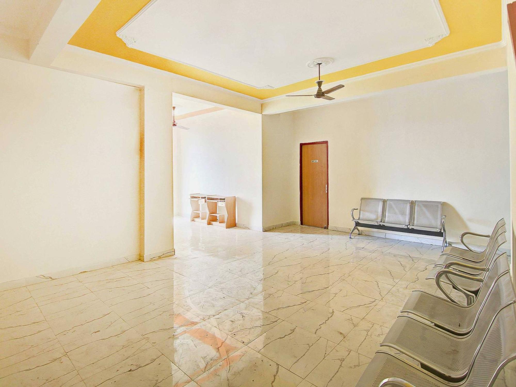 Home 78802 Balaji Bhawan Jhajra Exterior photo