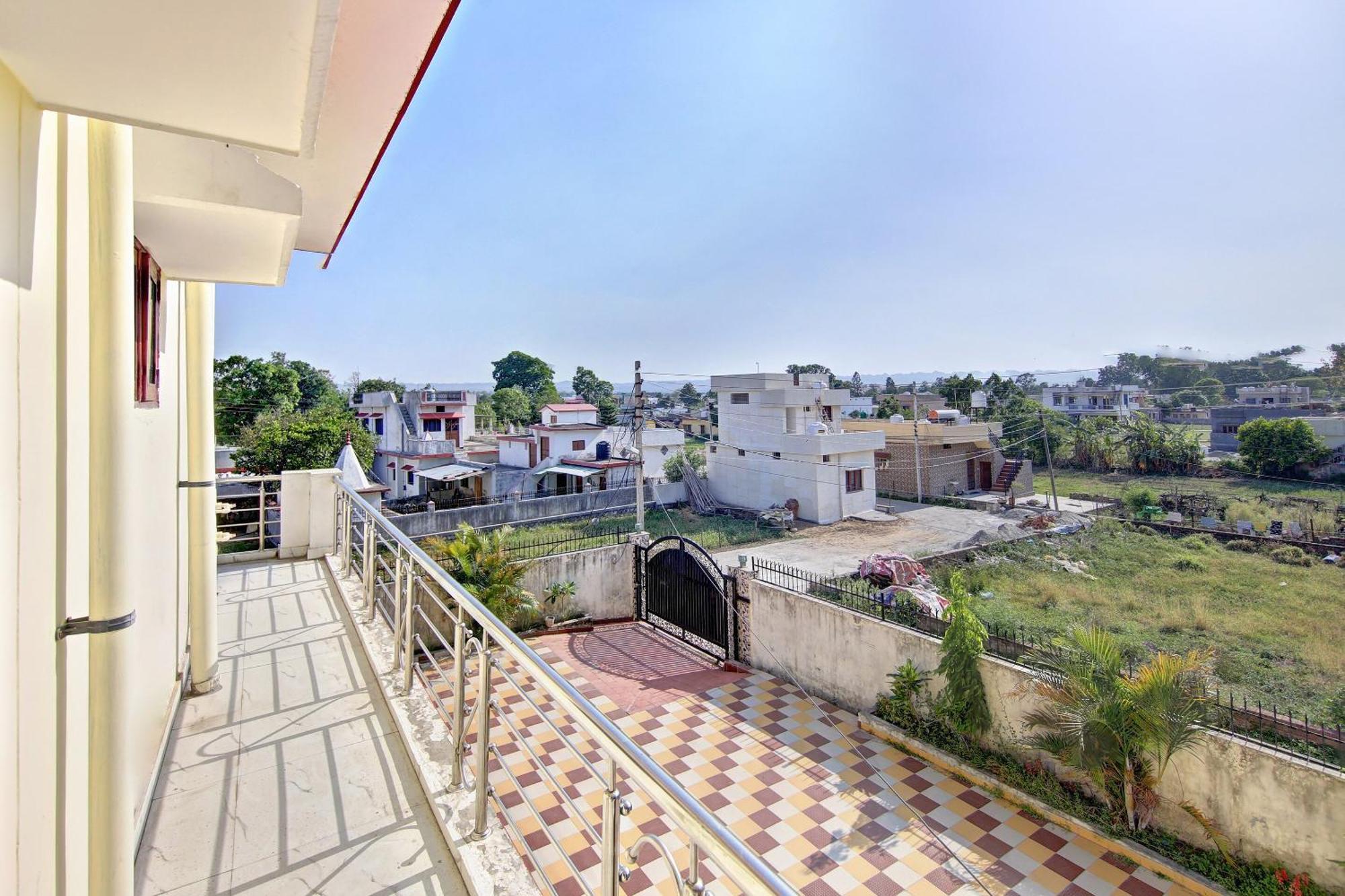 Home 78802 Balaji Bhawan Jhajra Exterior photo